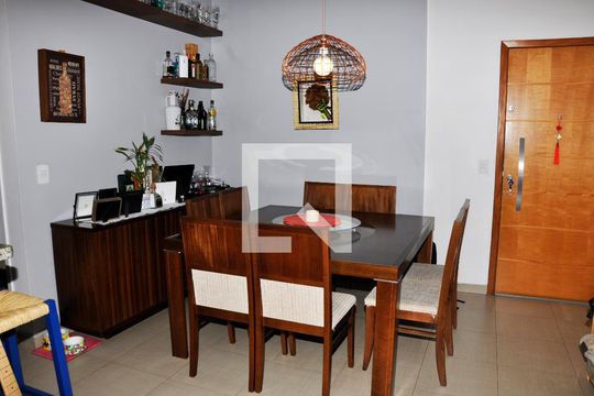Sala  de apartamento à venda com 3 quartos, 84m² em Vila Primavera, São Paulo