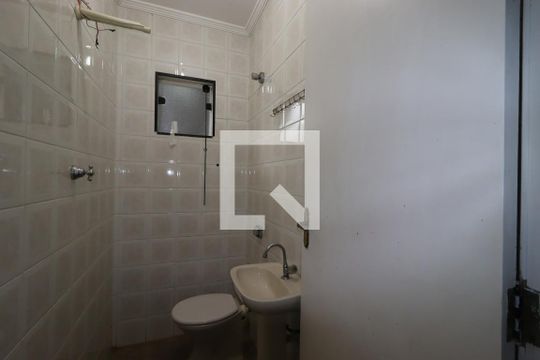 Lavabo de casa à venda com 3 quartos, 240m² em Jardim Las Vegas, Santo André