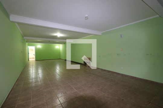 Garagem de casa à venda com 3 quartos, 240m² em Jardim Las Vegas, Santo André