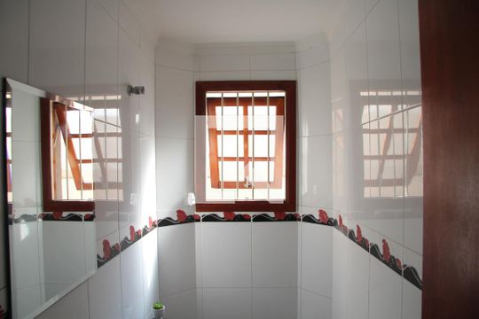 Lavabo de casa à venda com 3 quartos, 125m² em Jardim Monte Carmelo, Guarulhos