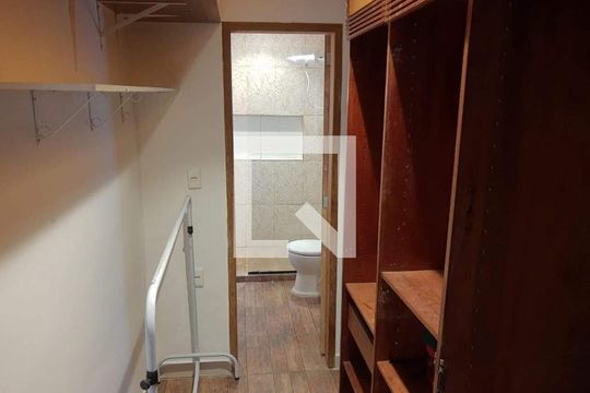 Casa à venda com 4 quartos, 270m² em Vargem Grande, Rio de Janeiro