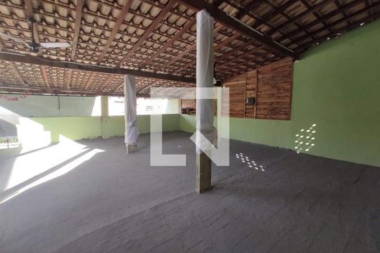 Casa à venda com 2 quartos, 94m² em Taquara, Rio de Janeiro