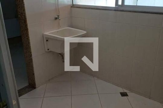Apartamento à venda com 3 quartos, 80m² em Tanque, Rio de Janeiro