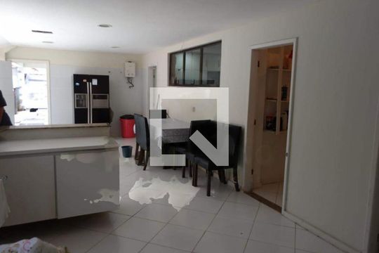 Casa à venda com 5 quartos, 1365m² em Itanhangá, Rio de Janeiro