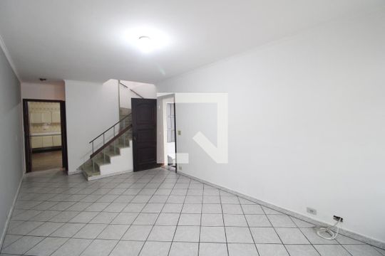 Sala de casa à venda com 3 quartos, 176m² em Cupecê, São Paulo