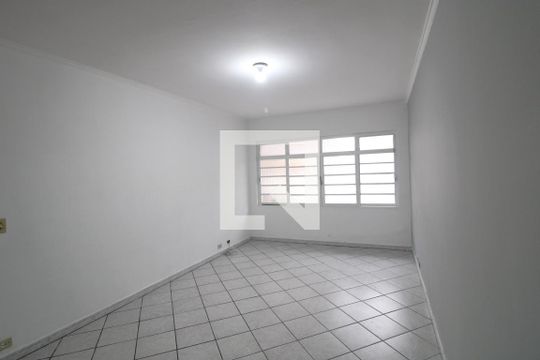 Sala de casa à venda com 3 quartos, 176m² em Cupecê, São Paulo