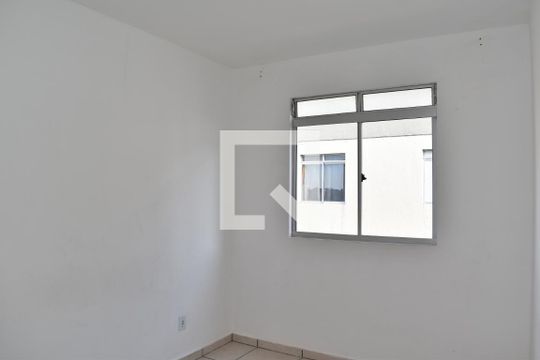 Quarto 2 de apartamento para alugar com 2 quartos, 46m² em Guatupê, São José dos Pinhais