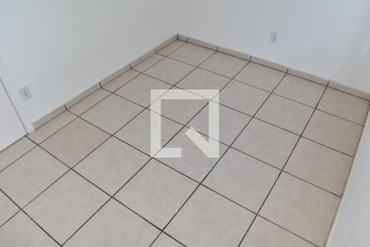 Quarto 1 de apartamento para alugar com 2 quartos, 46m² em Guatupê, São José dos Pinhais