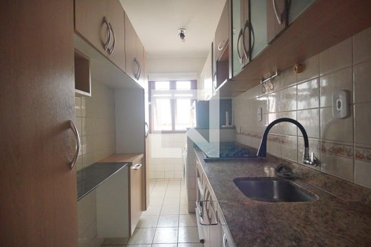 Cozinha de apartamento à venda com 1 quarto, 48m² em Centro, São Leopoldo