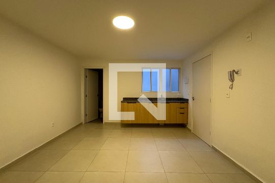 Studio de kitnet/studio para alugar com 1 quarto, 21m² em Vila Sao Pedro, Santo André