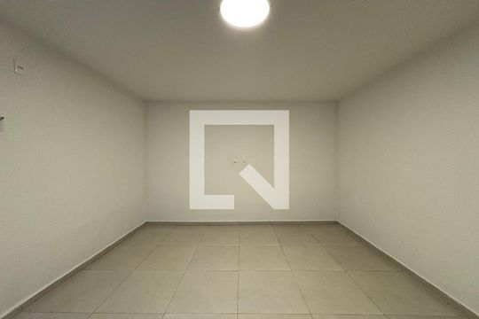Studio de kitnet/studio para alugar com 1 quarto, 21m² em Vila Sao Pedro, Santo André