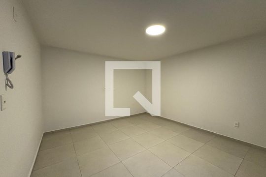 Kitnet/Studio para alugar com 1 quarto, 21m² em Vila Sao Pedro, Santo André