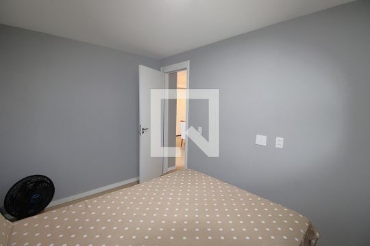 Quarto 1 de apartamento para alugar com 2 quartos, 42m² em Del Castilho, Rio de Janeiro