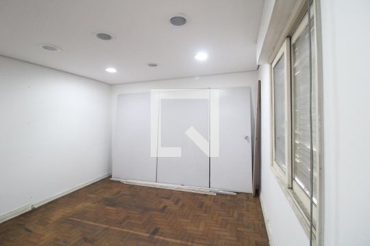 Quarto 2 de casa à venda com 3 quartos, 120m² em Planalto Paulista, São Paulo