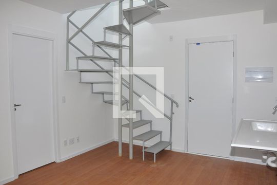 Sala/Cozinha de apartamento à venda com 1 quarto, 84m² em Chácara Inglesa, São Paulo