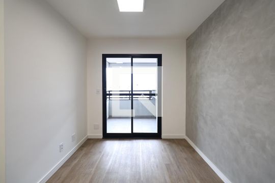 Sala de apartamento para alugar com 2 quartos, 64m² em Parque das Nações, Santo André