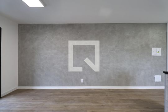 Sala de apartamento para alugar com 2 quartos, 64m² em Parque das Nações, Santo André