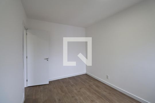 Suíte de apartamento para alugar com 2 quartos, 64m² em Parque das Nações, Santo André