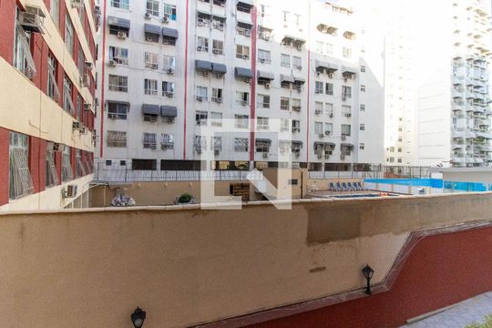 Vista Quarto 1 de apartamento para alugar com 2 quartos, 93m² em Ingá, Niterói