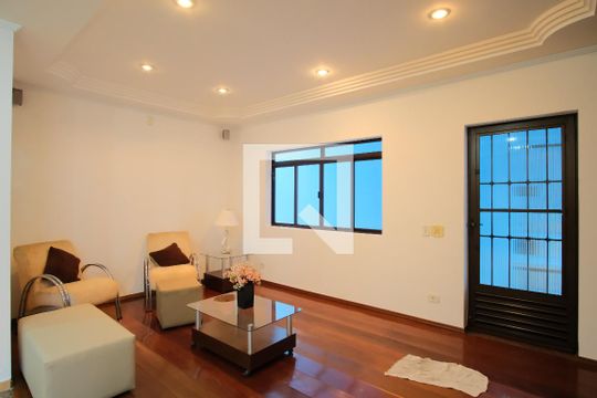 Sala de casa à venda com 4 quartos, 300m² em Penha de França, São Paulo