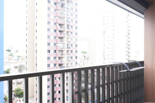 Sacada de kitnet/studio para alugar com 1 quarto, 25m² em Vila Regente Feijó, São Paulo