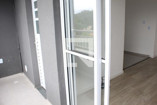 Varanda da Sala de apartamento para alugar com 2 quartos, 58m² em Jardim Belizário, Cotia