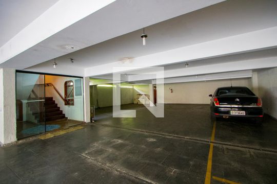 Garagem de apartamento para alugar com 3 quartos, 125m² em Campestre, Santo André