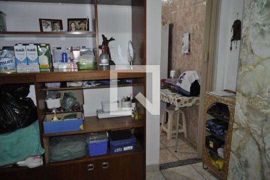 Quarto 1 de casa de condomínio à venda com 2 quartos, 70m² em Piedade, Rio de Janeiro