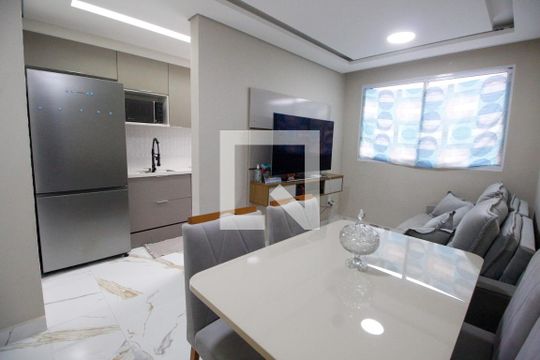 Sala e Cozinha de apartamento para alugar com 2 quartos, 44m² em Vila Andrade, São Paulo