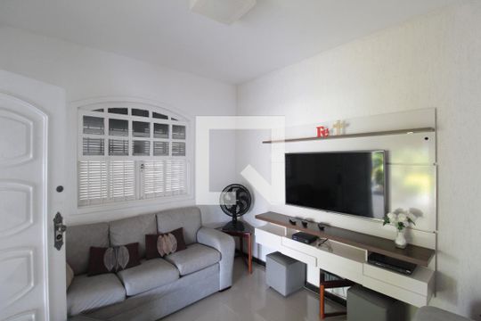 Sala de casa à venda com 3 quartos, 411m² em Santa Monica, Belo Horizonte