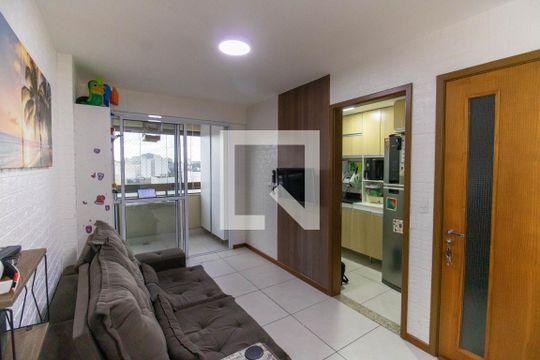 Sala de apartamento à venda com 2 quartos, 62m² em Centro, Niterói