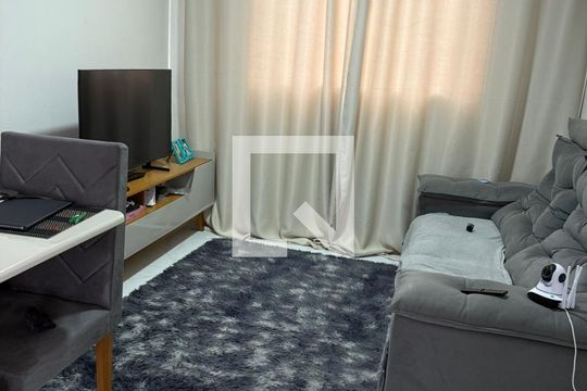 Sala de casa para alugar com 2 quartos, 45m² em Campo Grande, Rio de Janeiro