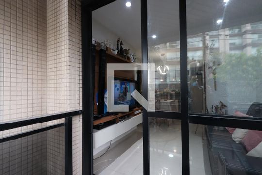 Varanda de apartamento à venda com 3 quartos, 68m² em Vila Mariana, São Paulo