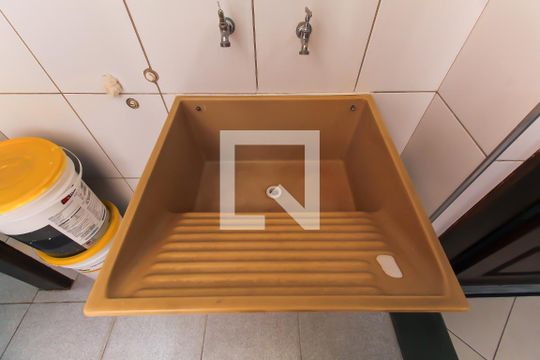Área de Serviço de casa à venda com 2 quartos, 87m² em Vila Oratorio, São Paulo