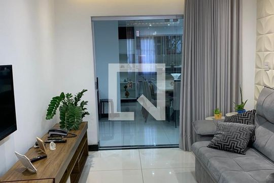 Sala de casa à venda com 3 quartos, 600m² em Santa Maria, Belo Horizonte