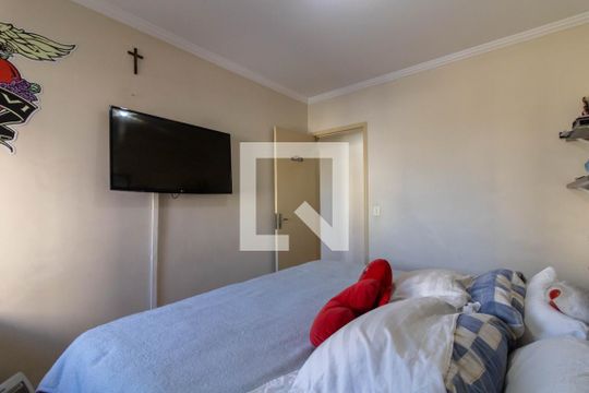 Quarto 1 de apartamento à venda com 2 quartos, 6640m² em Vila Augusta, Guarulhos