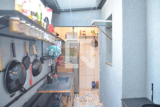 Cozinha de apartamento à venda com 2 quartos, 37m² em Vila Valparaíso, Santo André