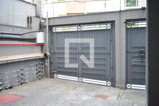 Garagem de apartamento à venda com 2 quartos, 37m² em Vila Valparaíso, Santo André