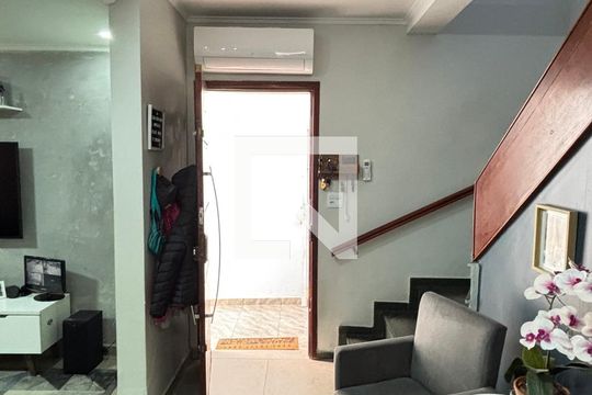 Sala de casa à venda com 3 quartos, 200m² em Jardim Ana Maria, Santo André