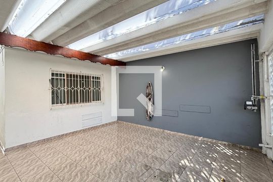 Garagem de casa à venda com 3 quartos, 200m² em Jardim Ana Maria, Santo André