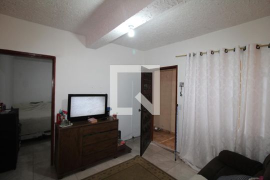 Sala de casa à venda com 3 quartos, 262m² em Vila Celeste, São Paulo