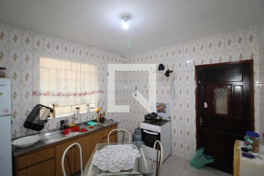 Cozinha de casa à venda com 3 quartos, 262m² em Vila Celeste, São Paulo