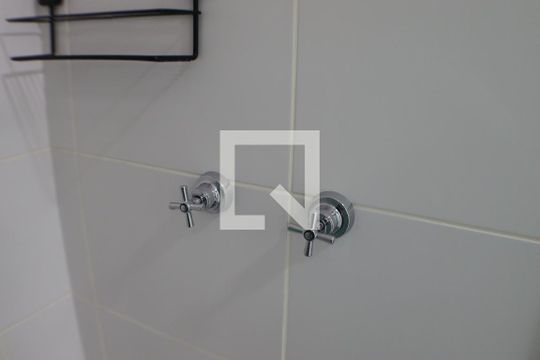 Banheiro da Suíte de apartamento à venda com 2 quartos, 60m² em Nova Aldeinha, Barueri