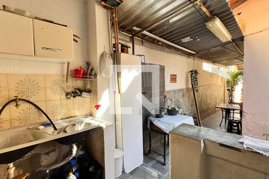Área de Serviço de casa à venda com 2 quartos, 200m² em Padre Eustáquio, Belo Horizonte