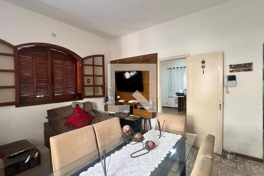 Sala de casa à venda com 2 quartos, 200m² em Padre Eustáquio, Belo Horizonte