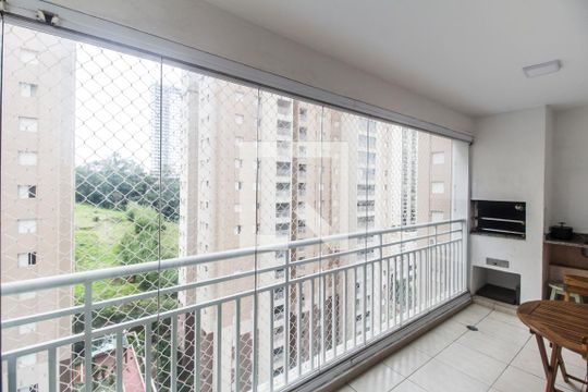 Varanda gourmet de apartamento para alugar com 3 quartos, 105m² em Jardim Tupanci, Barueri