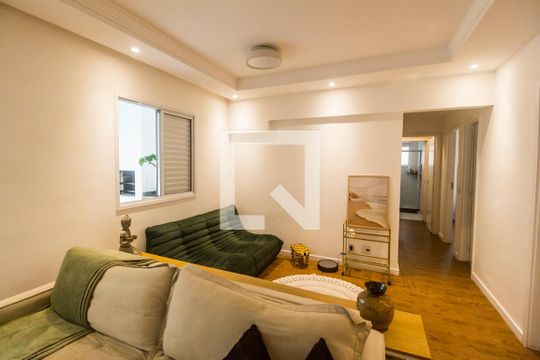 Sala de apartamento para alugar com 3 quartos, 105m² em Jardim Tupanci, Barueri