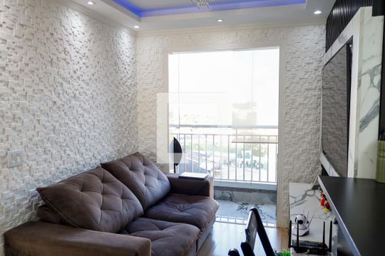 Apartamento à venda com 2 quartos, 50m² em Padroeira, Osasco