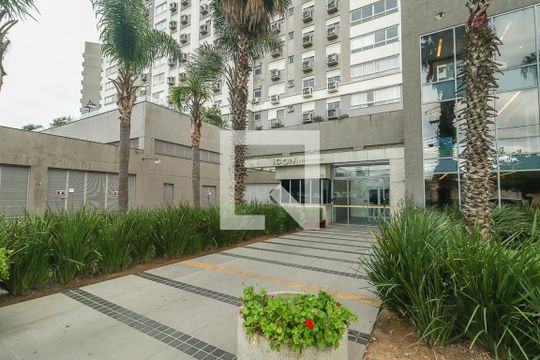 Fachada de apartamento à venda com 3 quartos, 93m² em São Sebastião, Porto Alegre