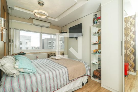  Suíte de apartamento à venda com 3 quartos, 93m² em São Sebastião, Porto Alegre